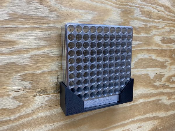 Hundo Case Gauge Wall-Mount Rack
