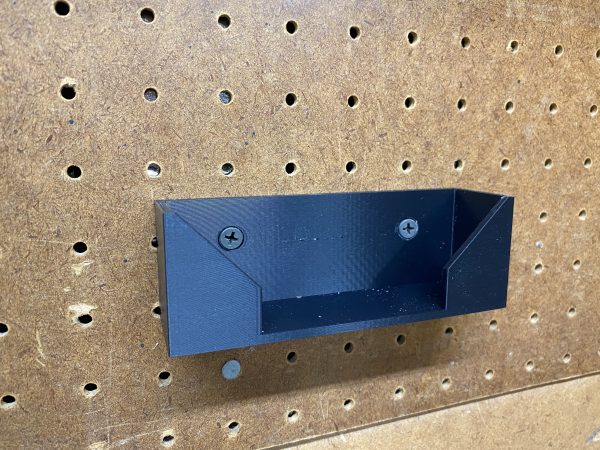 Hundo Case Gauge Wall-Mount Rack - Image 3