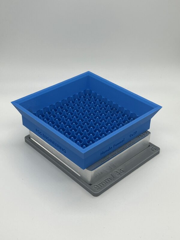 Hundo Case Gauge Funnel - Image 3